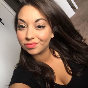 Meet your Posher, Alyse